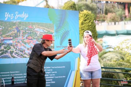Sahne Gösterileri ve Sahne Showları Sihirbaz Hizmeti İstanbul Organizasyon Sahne Gösterileri ve Sahne Showları Sihirbaz Hizmeti İstanbul Organizasyon