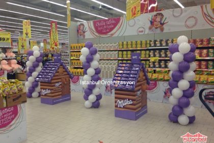 Milka Standları Balon Süsleme Milka Standları Balon Süsleme