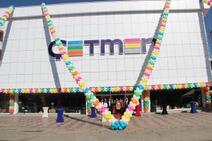 Ankara Kokteylli Açılış Organizasyonu Balon Süsleme ve Bistro Masa Kiralama