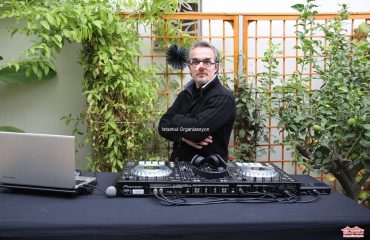 Cadılar Bayramı Partisi DJ Kiralama ve Profesyonel DJ Performansı İstanbul Organizasyon