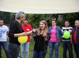 Helyum Gazlı Balonla Şarkı Söyleme İstanbul Piknik Organizasyonu